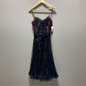 Pearl Georgina Chapman of Marchesa Floral and Black Lace Dress